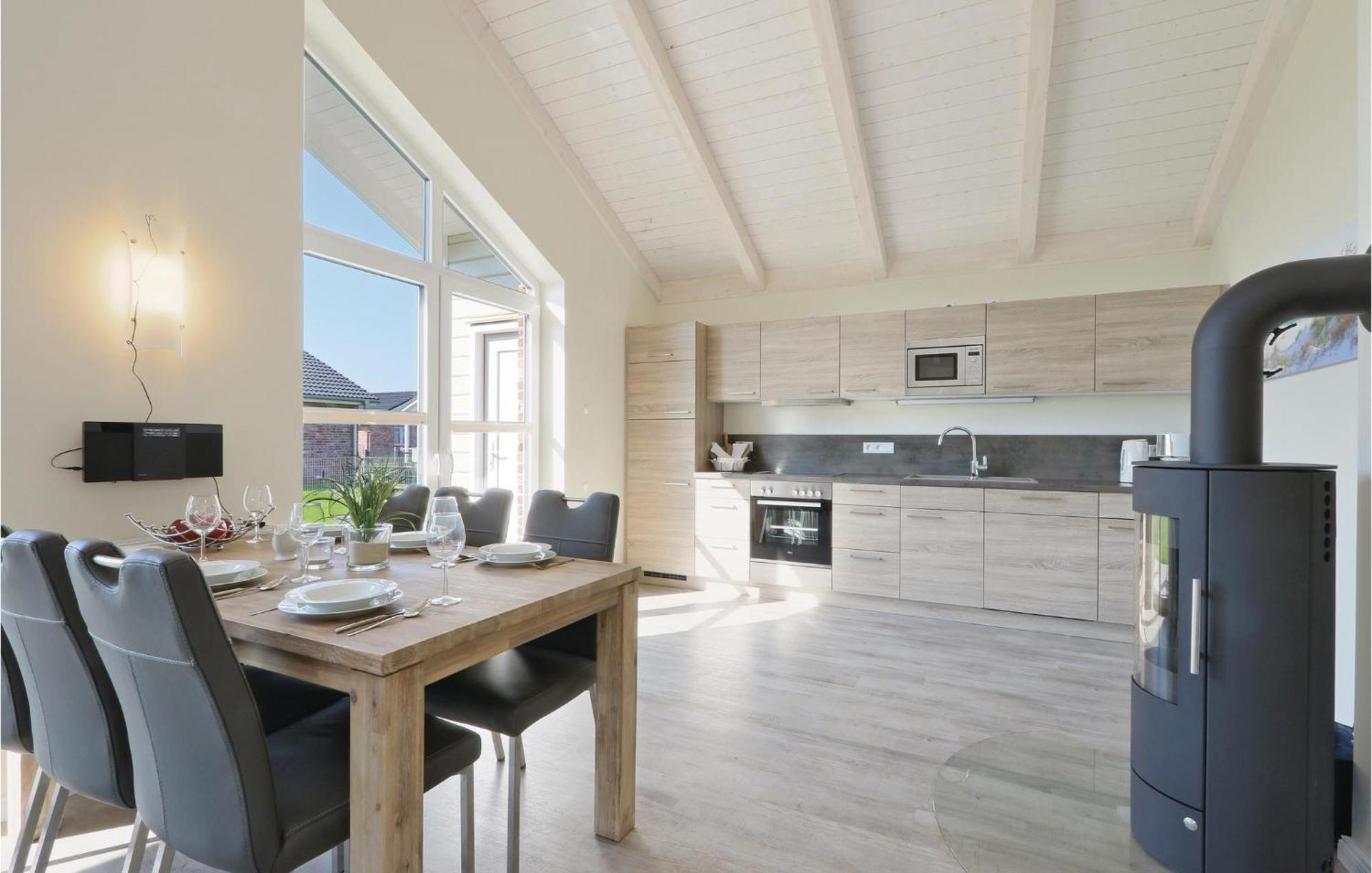 Awesome Home In Dagebuell With Kitchen Esterno foto