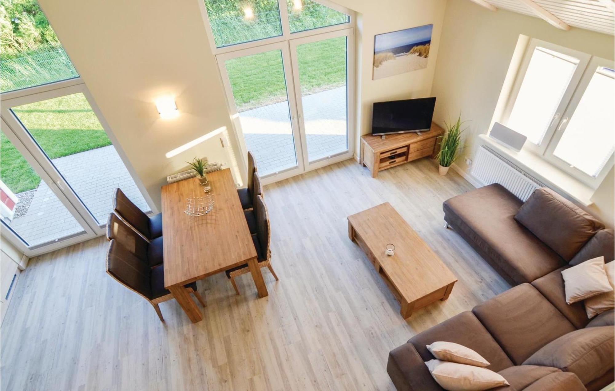 Awesome Home In Dagebuell With Kitchen Esterno foto